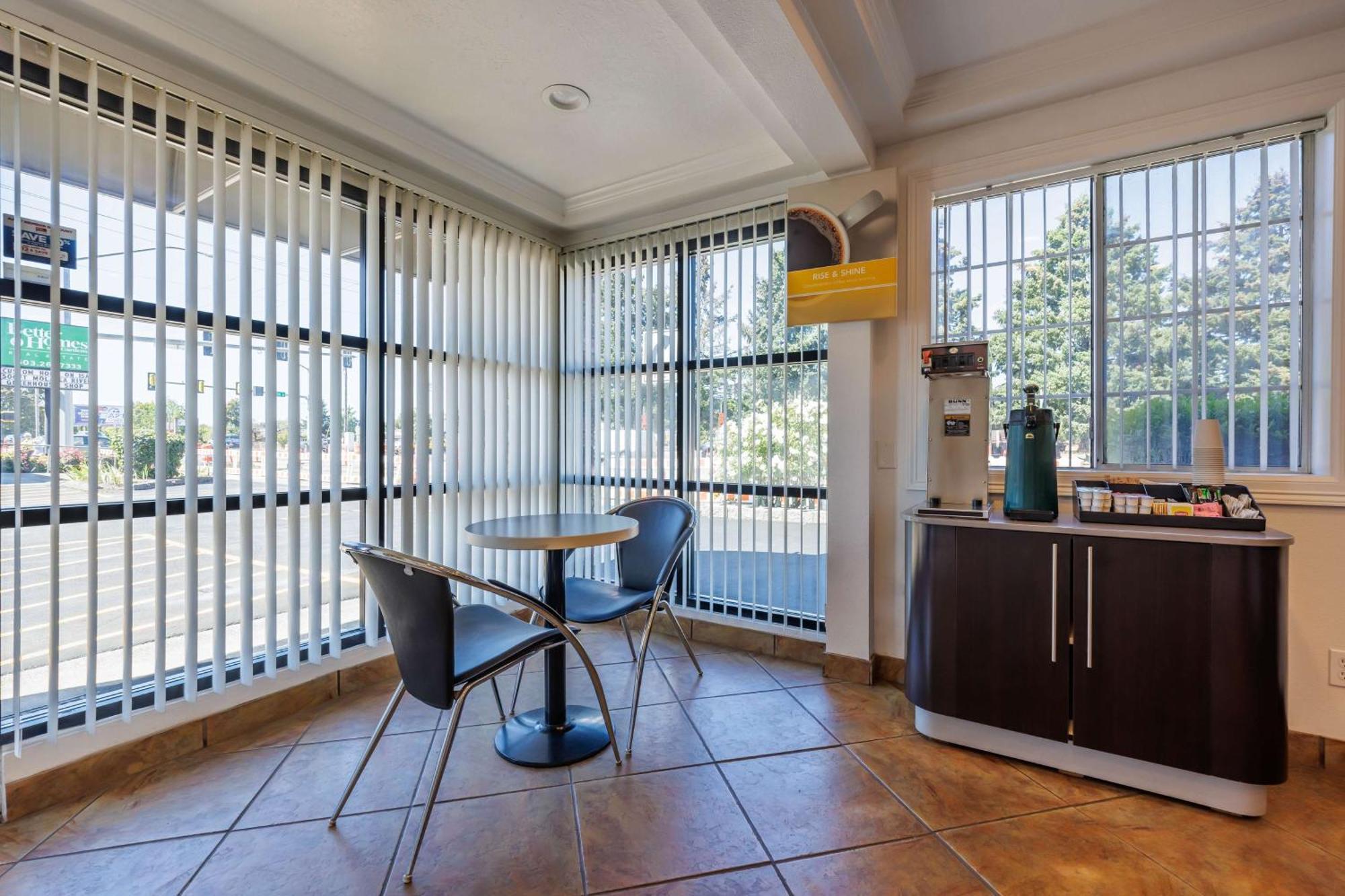 Motel 6-Canby, Or מראה חיצוני תמונה