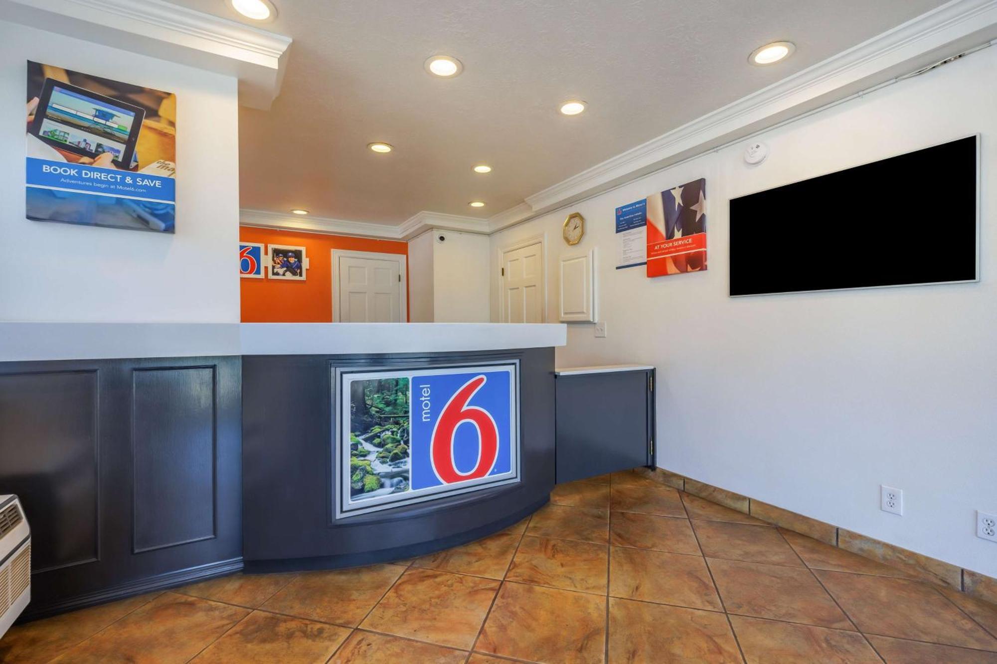 Motel 6-Canby, Or מראה חיצוני תמונה